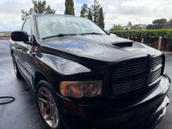 2005 Dodge SRT-10 Viper Truck — photo 1 of 3